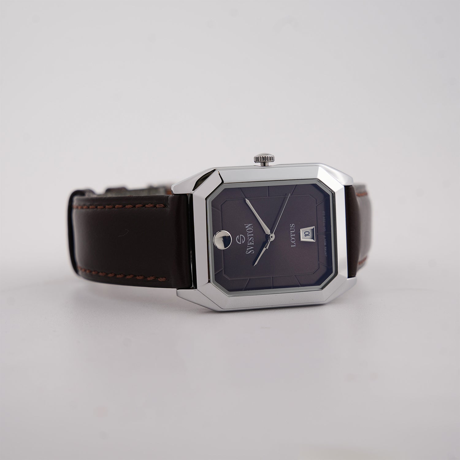Lotus 3.0 Leather